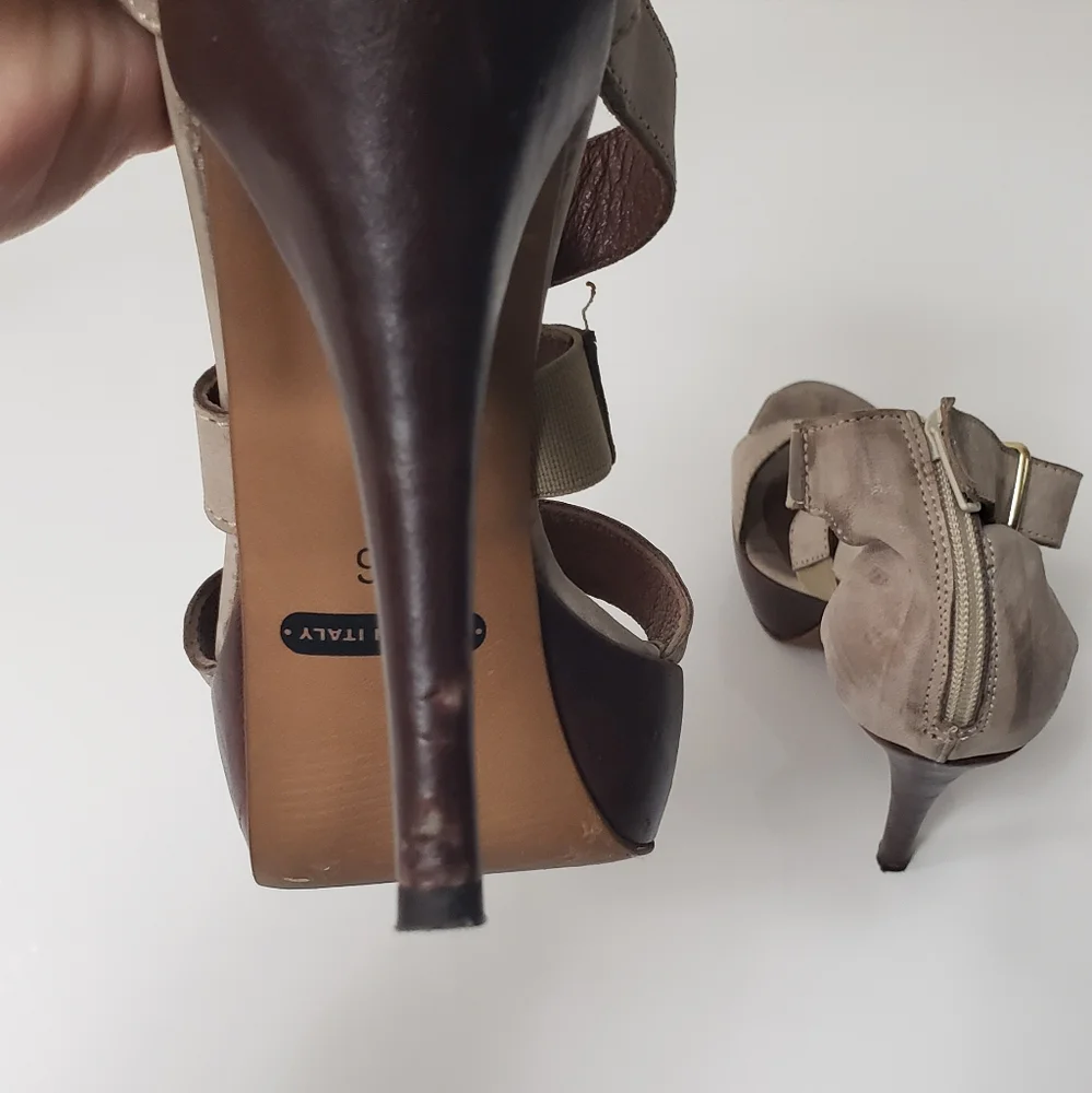 Shoes - Picture 6 of 6